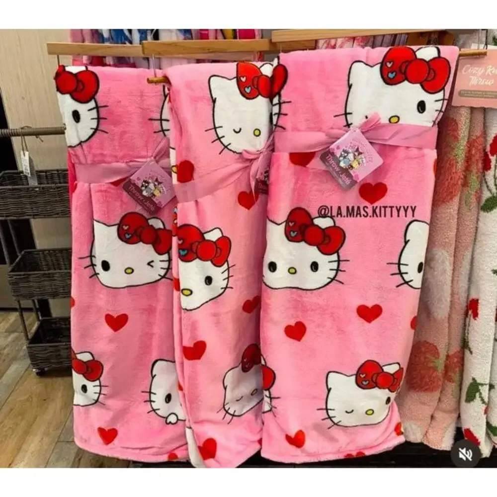 Hello Kitty Valentine’s Hearts And Kittys Throw Blanket